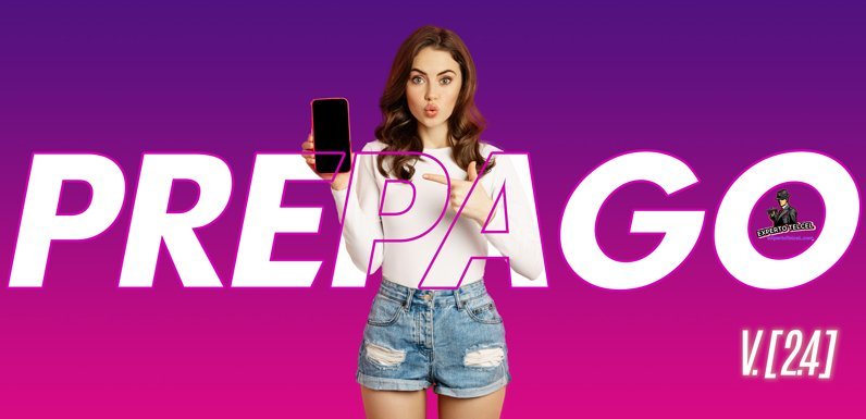 mujer-con-celular-en-la-mano-fondo-rosa-prepago